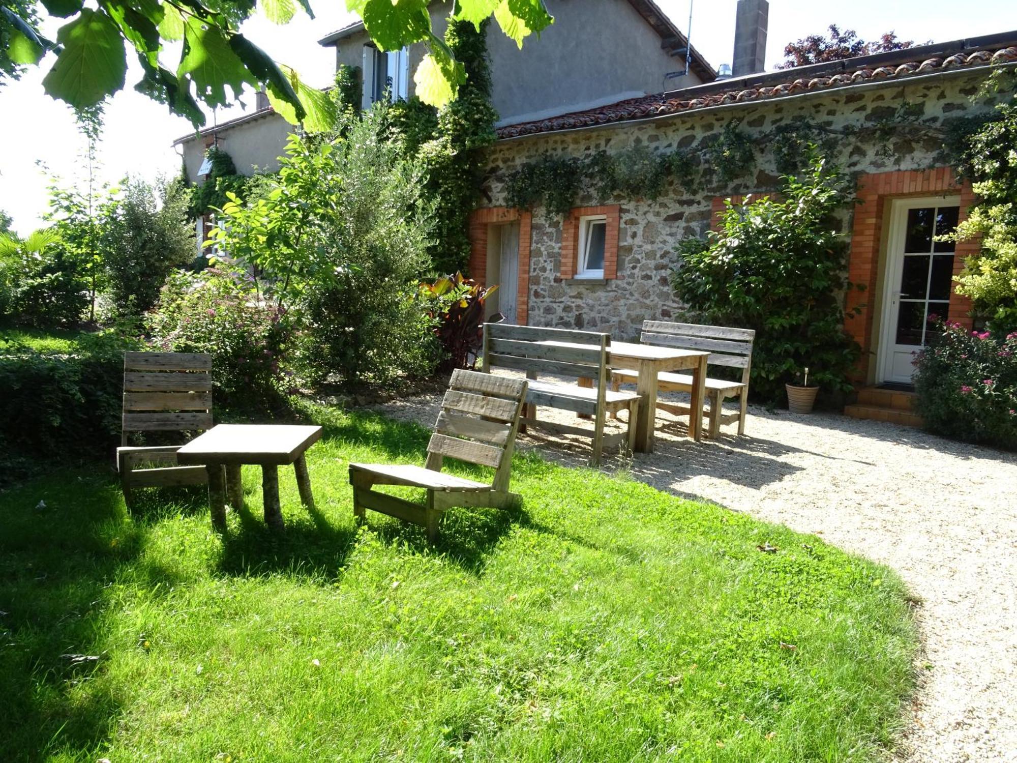 Terre Et Eau La Chambre D'Hotes Du Jardinier Sevremont Esterno foto